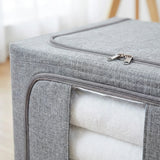 Λεπτομέρεια διάφανου παραθύρου και φερμουάρ στη Wallex FlexStore® 88