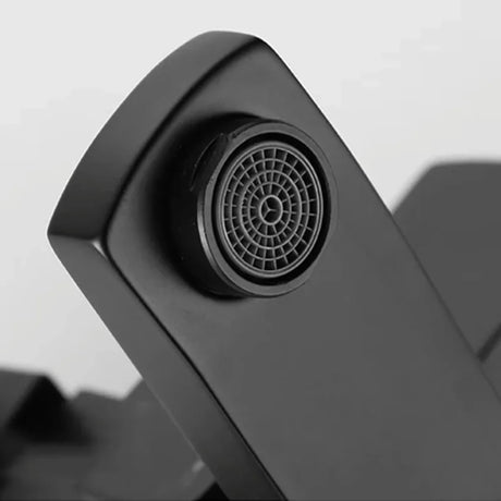 ABS ακροφύσια κατά των αλάτων Wallex HydroAxis MK2® – αντοχή και καθαριότητα από wox.gr